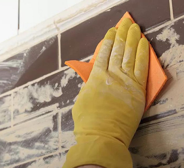 builder cleaning townsville